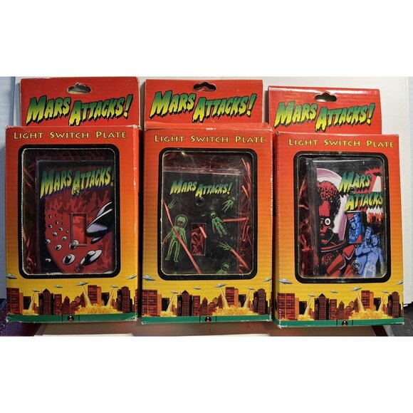 3 New! Mars Attacks Lightswitch Plate Primal Lite Inc 1996 Lot Alien, UFOs  MIB! - Picture 1 of 5